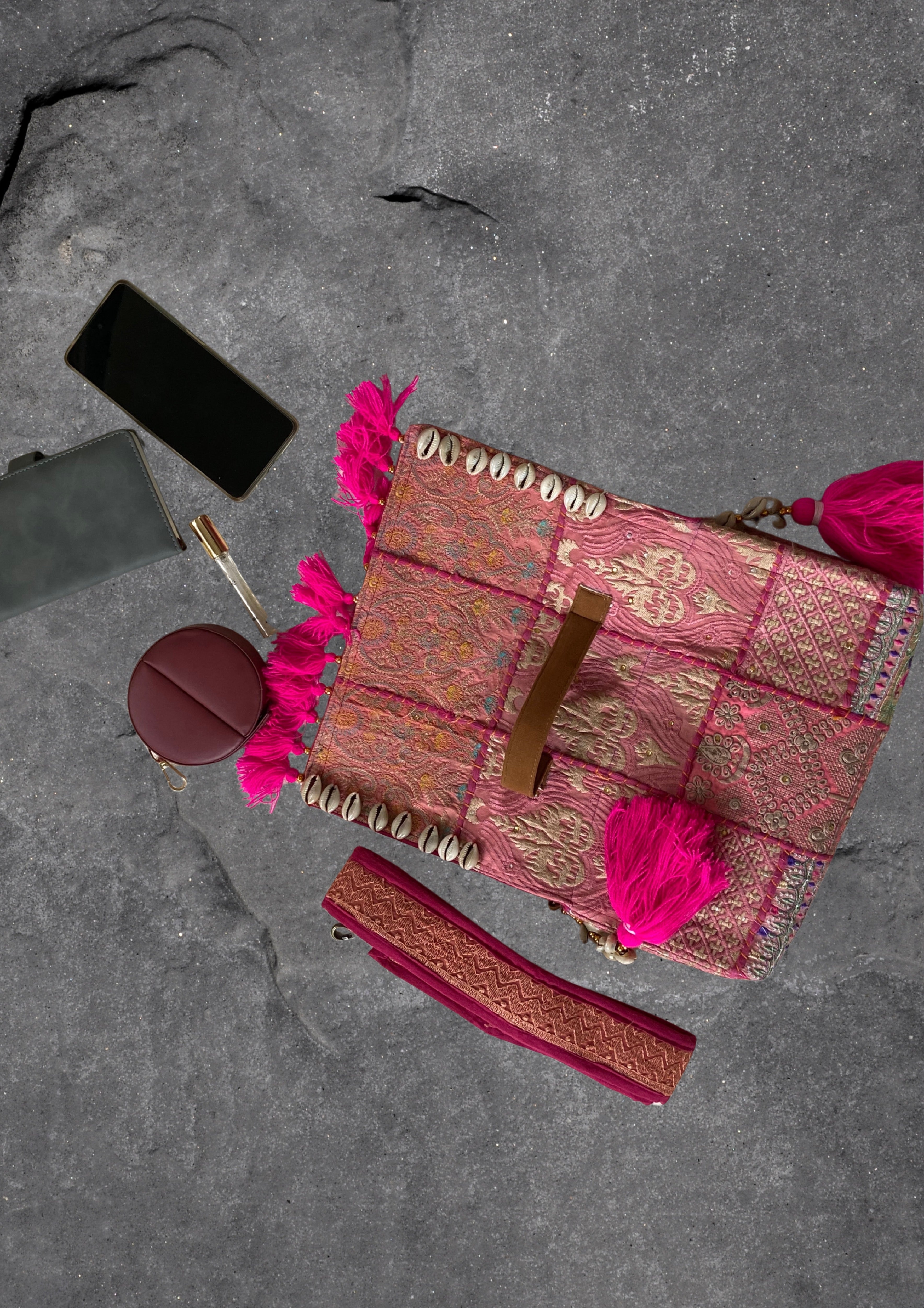 Ruhi - Luxury Handheld in Pink - Banjara Bags