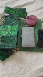 Ruhi - Luxury Handheld in Emerald Green